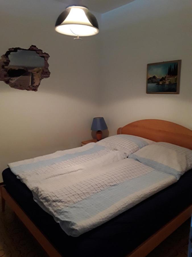Residence Spighetta 2 Тори дел Бенако Екстериор снимка